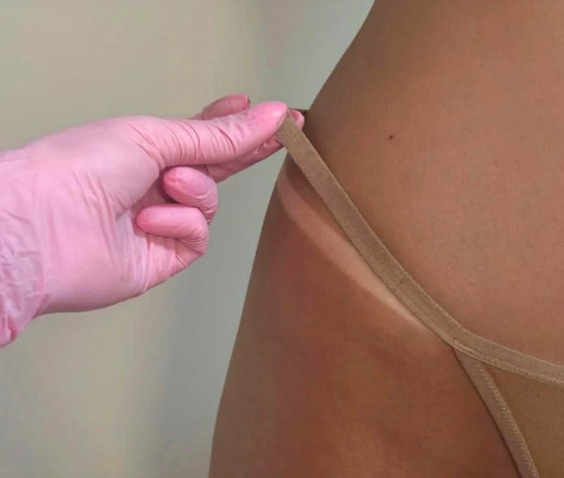 Norvell spray tan application at M-Power Salon & Spa